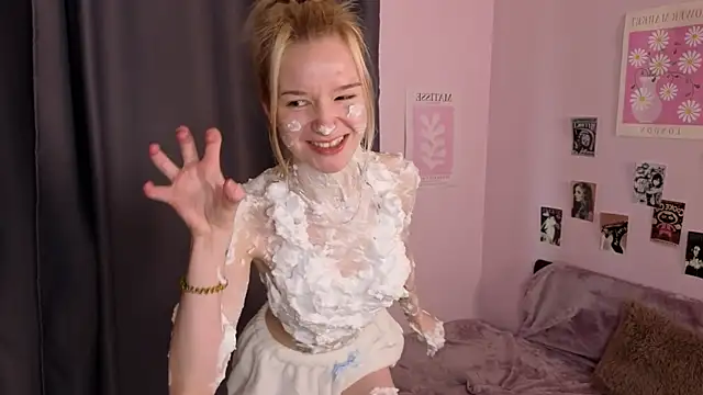 BeataWheat live webcam show