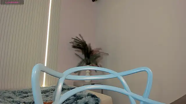 Krystalowenn webcam