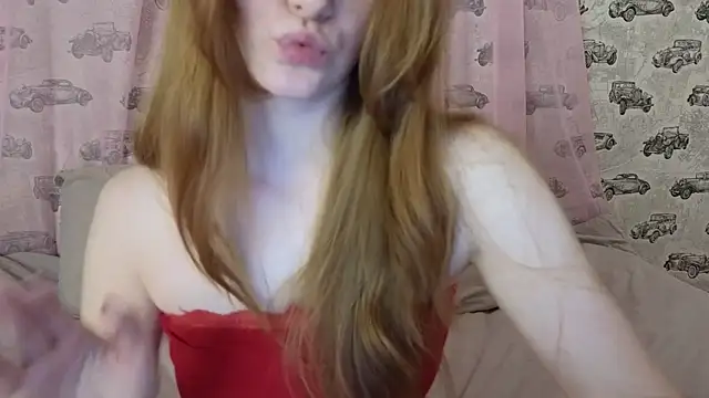 FiaMoor live cam on StripChat