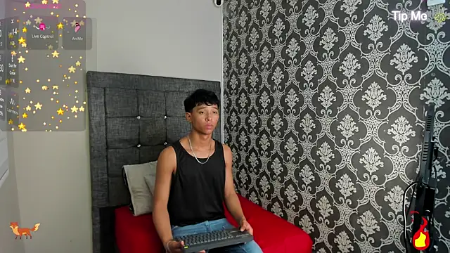 Little_Twink19x