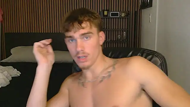 thenicoryder (M twink) - naked 360
