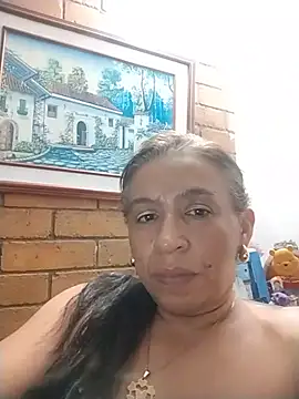 SoffieMature webcam