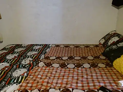 PETITE_AMANDA_CUMMER live sex cam