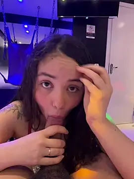 brazillliangirl live webcam show