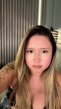 MiaPetit_ webcam