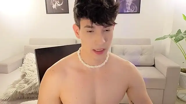 neythan_blaze webcam