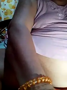 Huge_mama69 webcam