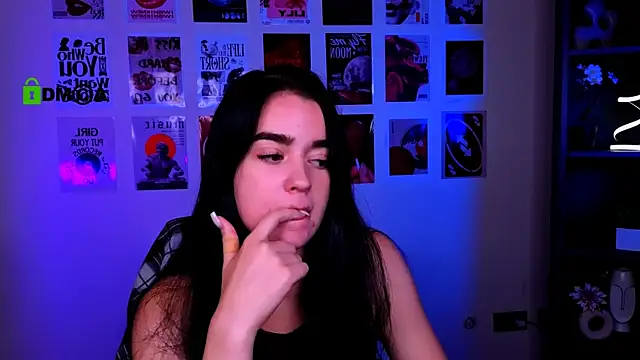 monica_xcx webcam