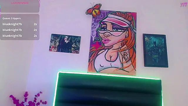 Honey_Balenciaga webcam
