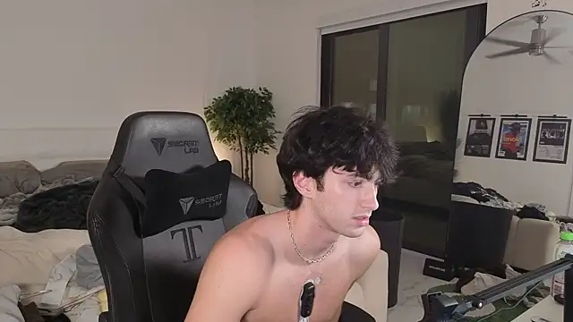 TheJakeRichard webcam