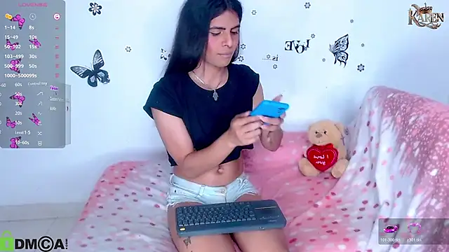 karen_sophia webcam