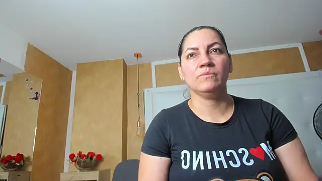 Heidy_milf webcam