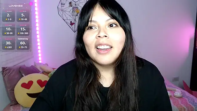 EllieMoonX webcam