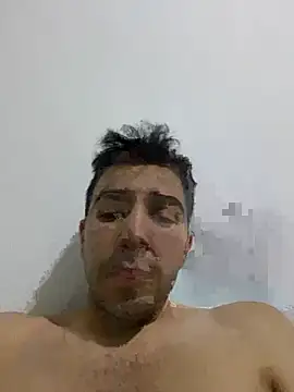 Justwomenfucker live cam on StripChat
