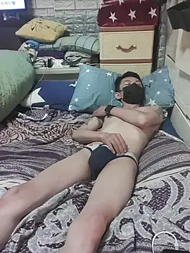 Christopher1024 webcam