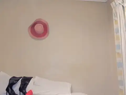 AfricanSquirtingQueen webcam