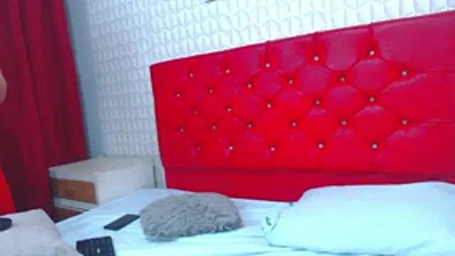 Alana_Jobs webcam