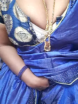 Tamil_Ammani webcam