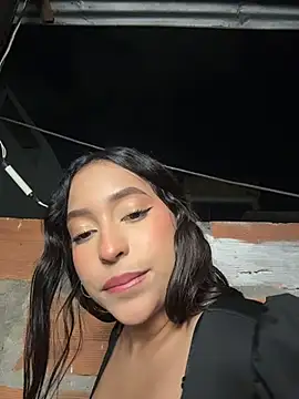 MiaCamille_ webcam