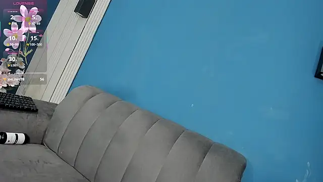 vsuckscock webcam