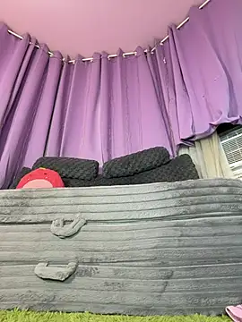KawaiiKiki_247 webcam