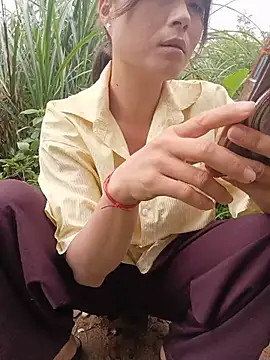 Linda-yiyi webcam