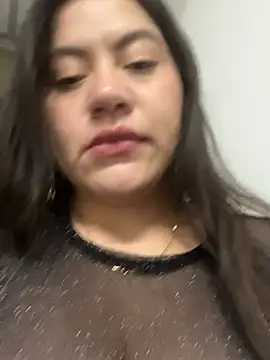 Iam__Cristal live cam on StripChat