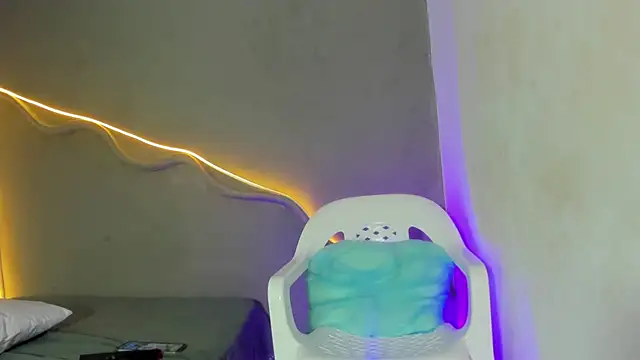 Sasha__96 webcam