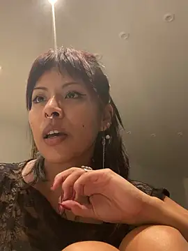 velvetorchidd live cam on StripChat