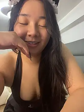 Luna-girl webcam