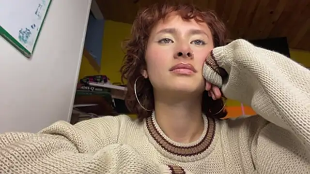 bellaa-w webcam