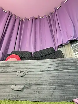 KawaiiKiki_247 webcam