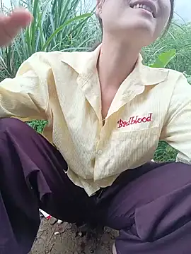 Linda-yiyi webcam