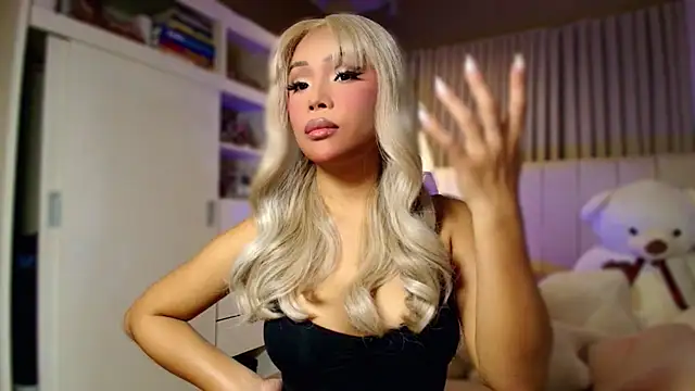 venusangelic live cam on StripChat