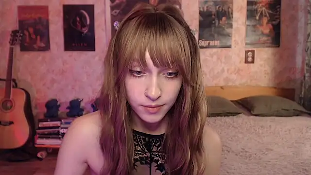 Friendly_Ellie webcam