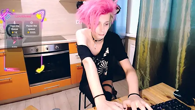 Littlepinkcat webcam