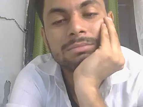 Stubborndesiboy webcam