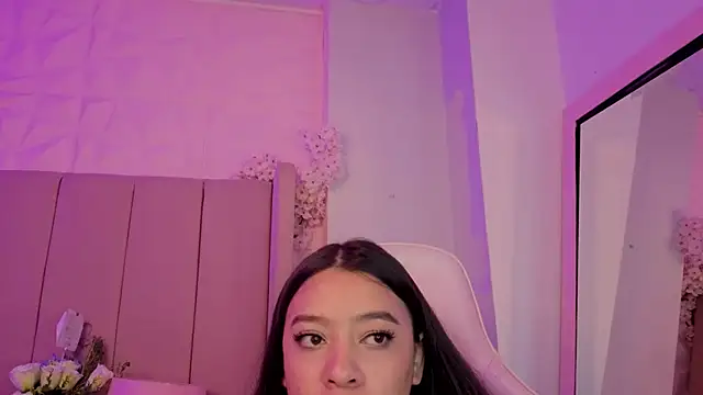 MollyBigBoobs12 webcam