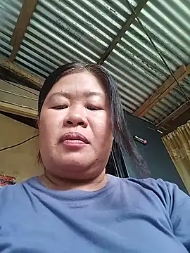 Lovelywoman43 webcam