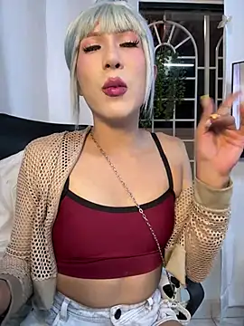 conny_latina