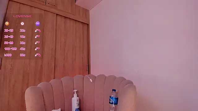 caroliinna_ webcam