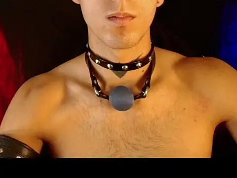 dark_men1 webcam