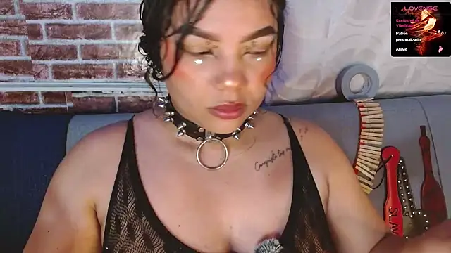 emma_bdsm_