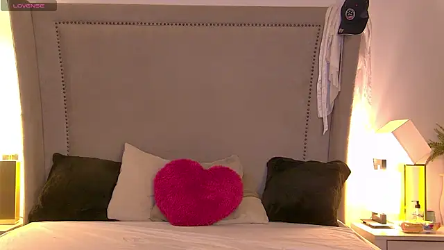 Sonya_Aysa webcam