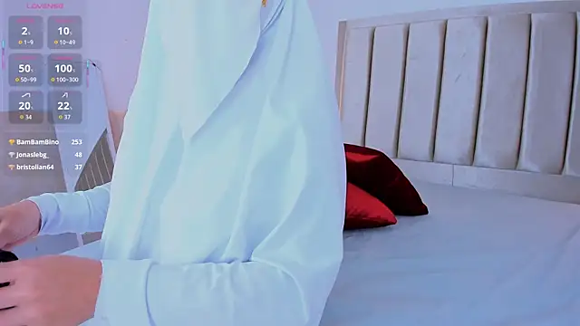 aisha_k webcam