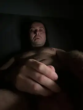 Vladbushhairy webcam