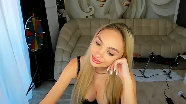 HaleySweet18 webcam
