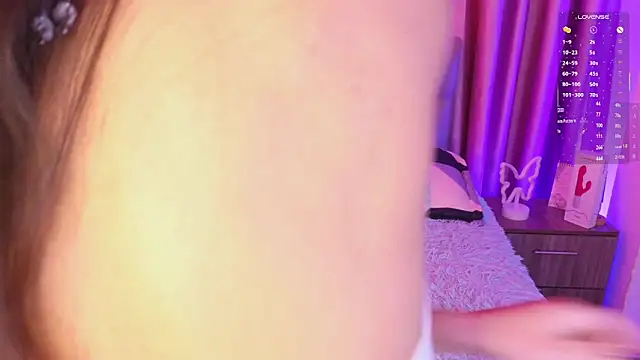 Emiily_Scott1 webcam