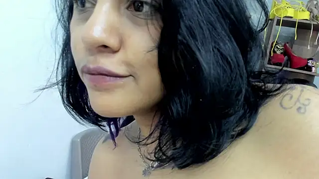 MirandaHaguen live webcam show
