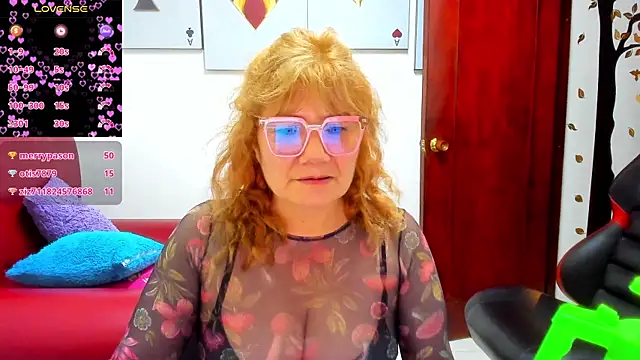 Salomeediaz_ live cam on StripChat